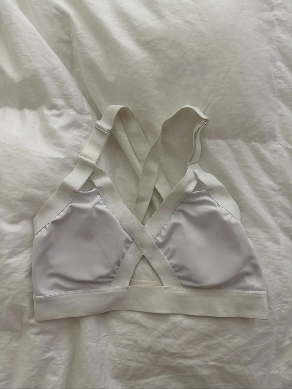BuffBunny White Cross-Strap Sports Bralette